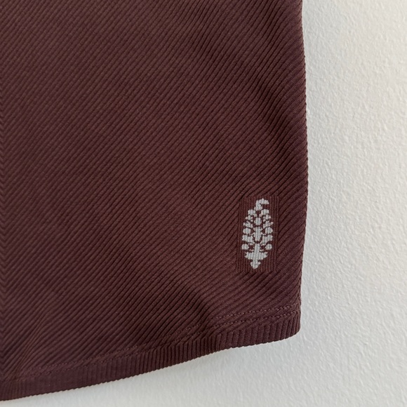 FREE PEOPLE FREE THROW MUSCLE TANK IN SEQOIA SIZE MEDIUM/LARGE - Picture 5 of 6